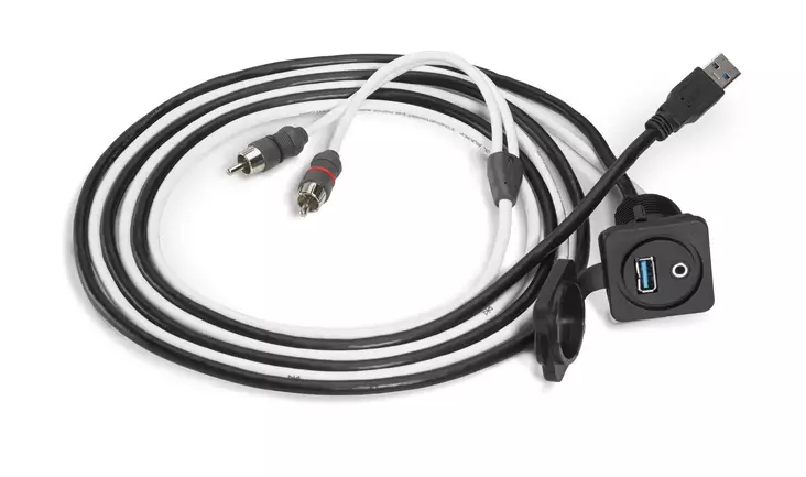 USB- ja 3,5 mm paneeliliitin, JL Audio - JL Audio Marine Soittimet - 010-13421-00 - 1