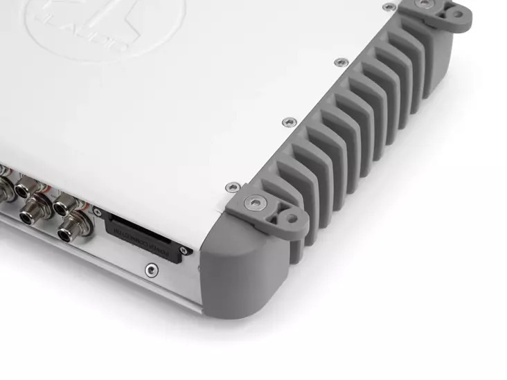 MHD900/5-24V 5-kanavainen merivahvistin (24 V) - JL Audio Marine Soittimet - 010-03321-00 - 1